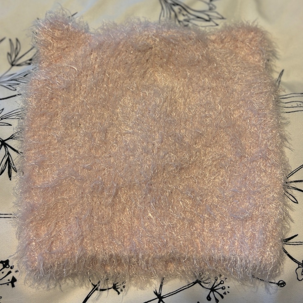 Super Cute Super Soft Fuzzy Pink Abercrombie & Fitch Knit Cap With Tiny Cat Ears